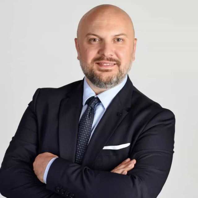 Mustafa Güngör, publisher of DIY Products 101
