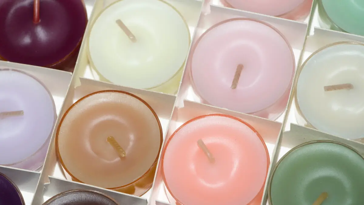 Why your candles sink in the middle and how to fix it