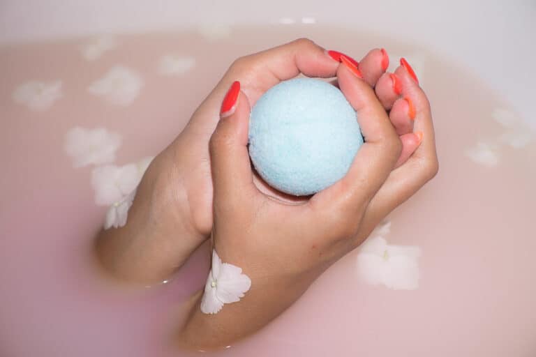 How Long Do Bath Bombs Last And What To Do When They Expire Www 