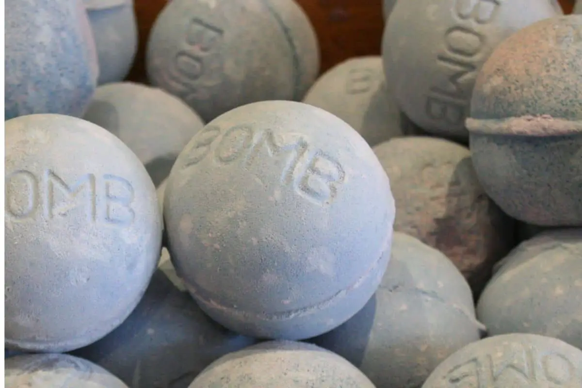 How Much Does It Cost to Make Your Own Bath Bombs?