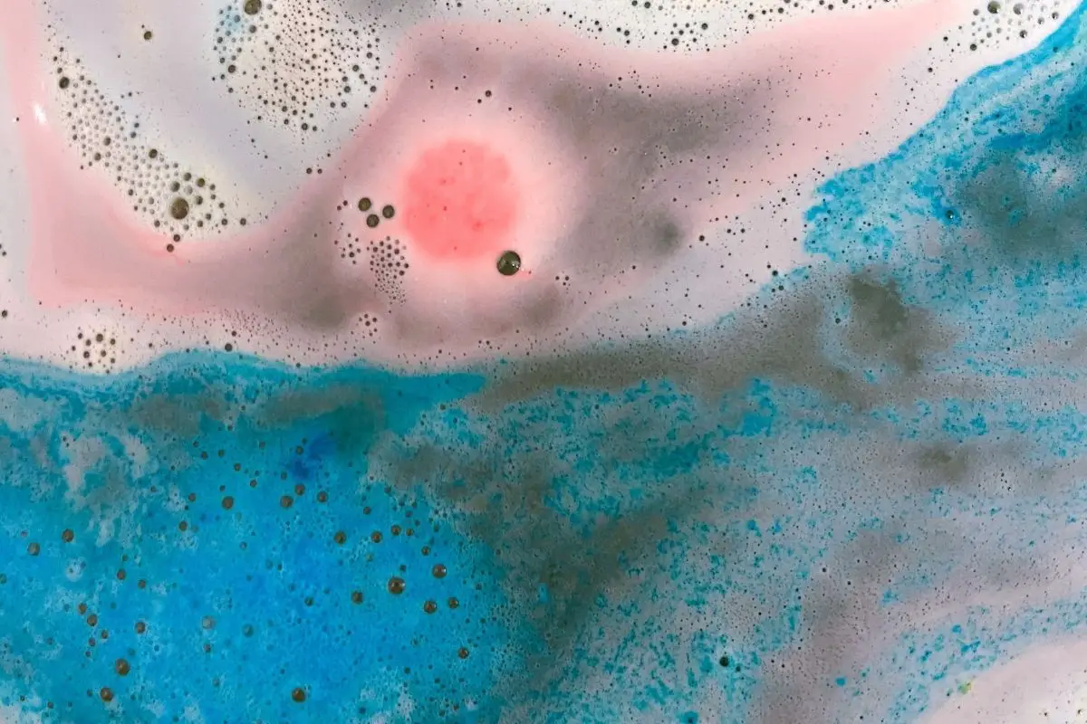 Will bath bombs fizz in cold water? DIY products 101